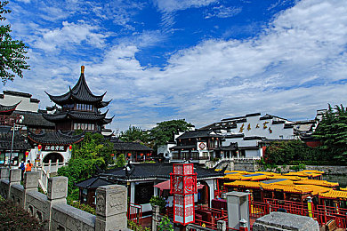 海角小马拉大车妈妈：“母爱如山，她拉大车育英才”-2