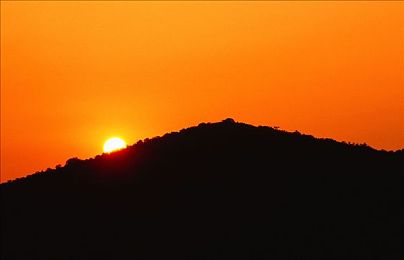 日本娇小15Vs黑人：电竞巅峰对决：娇小日选手逆袭！-3